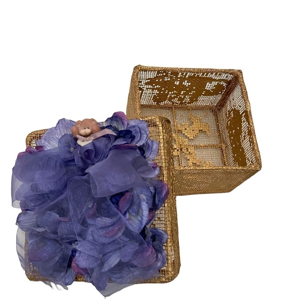 Treasure Trinket Gold Mesh Box with Lid Purple Floral 4x4x2.75